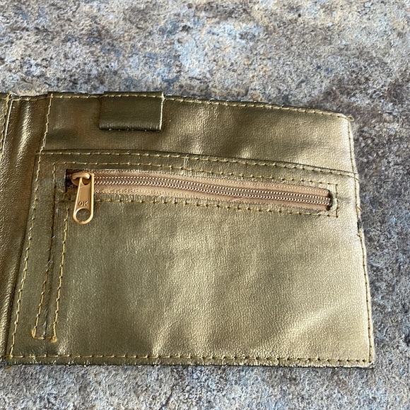 Y&S 60’s retro gold wallet-purse - Picture 5 of 6